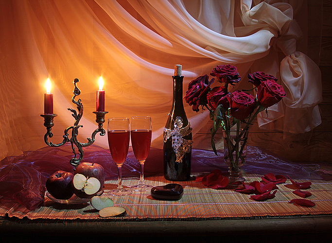 Valentine's_Day_Still-life_Roses_Candles_Wine_559644_1280x936