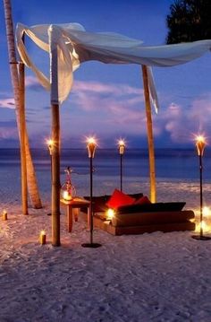 07630d767d19901aeb083aca59f3c95d--romantic-evening-romantic-beach